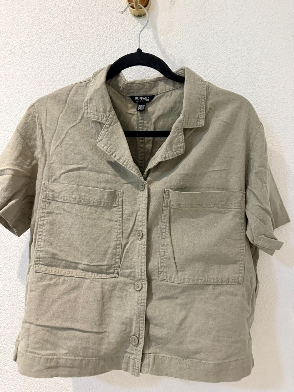 Buffalo Olive Green Short-Sleeve Button Linen Shirt